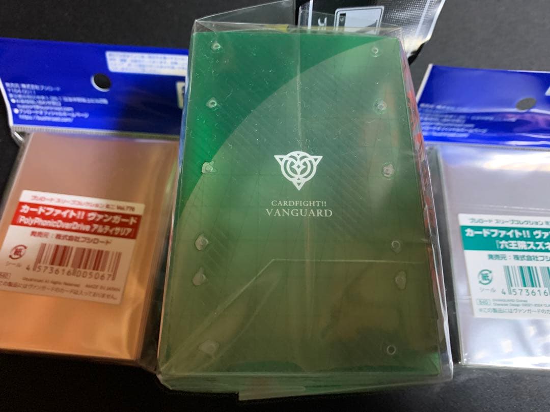 VG ヴァンガード 六王院スズネ アルティサリア スリーブ&デッキホルダー