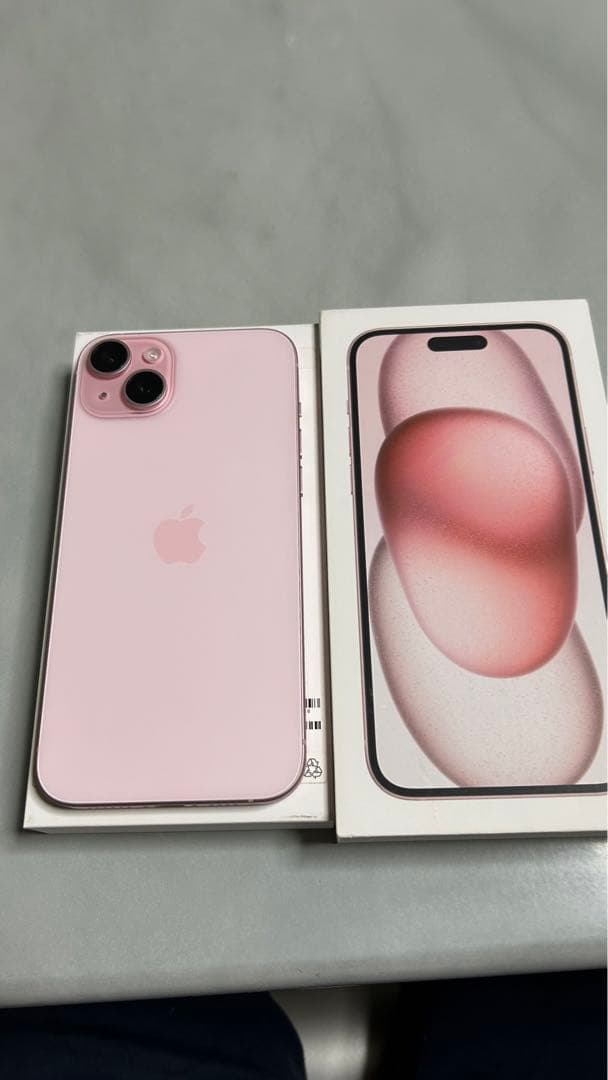 Iphone 15plus 256gb ピンク色
