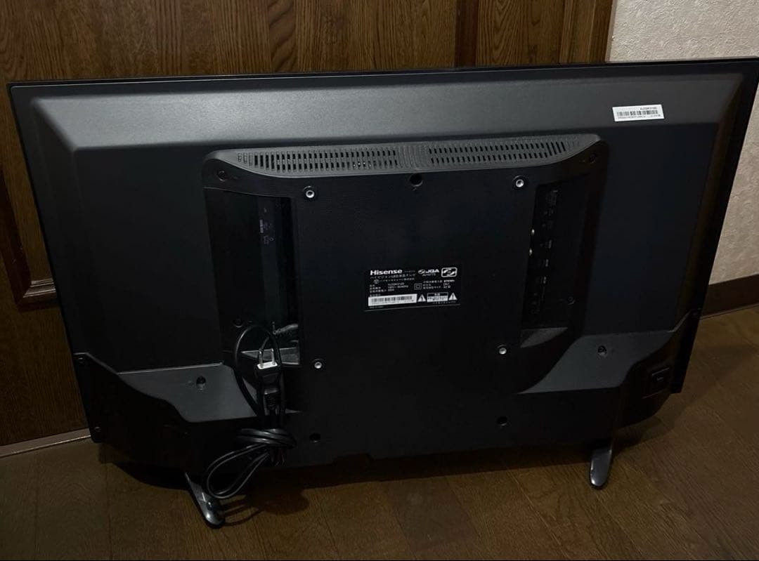 ハイセンス☆美品32V型液晶テレビ　 ハイビジョン♪リモコン&説明書付き