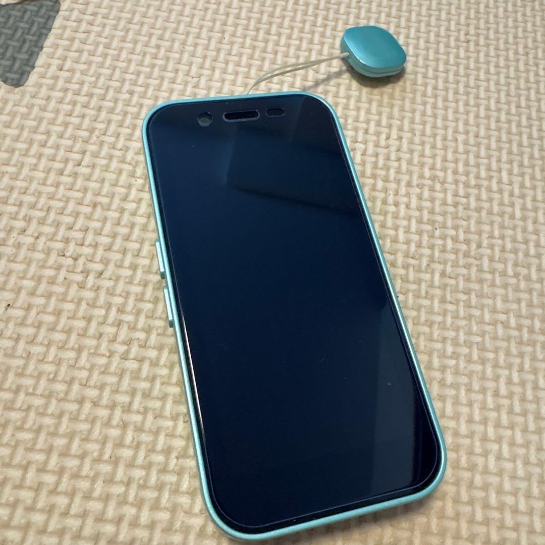 softbank キッズフォン3本体　ケース＆保護フィルム、未使用ストラップ付き