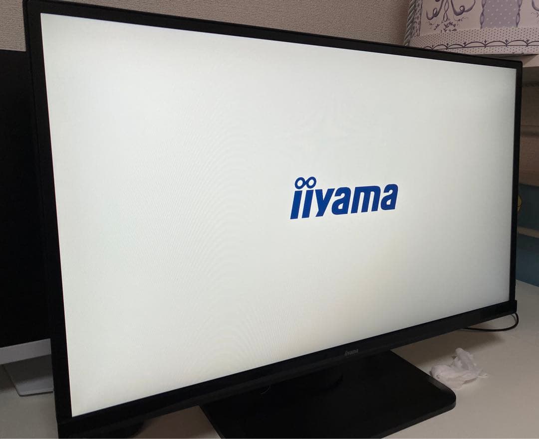 27インチ　液晶ディスプレイ・PCモニタiiyama