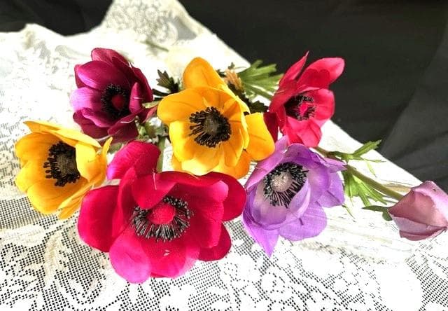 手染め布花　アネモネ花6本と蕾１本の７本セット　　ブーケ・服飾飾り・髪飾り