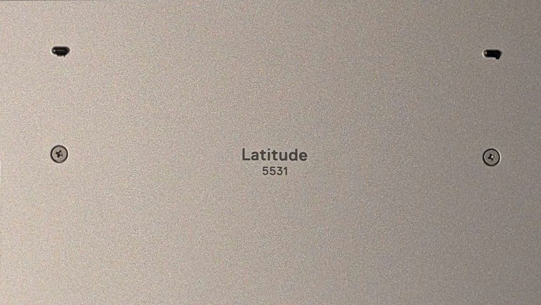 Dell Latitude 5531 i7-12800H 32GBメモリ