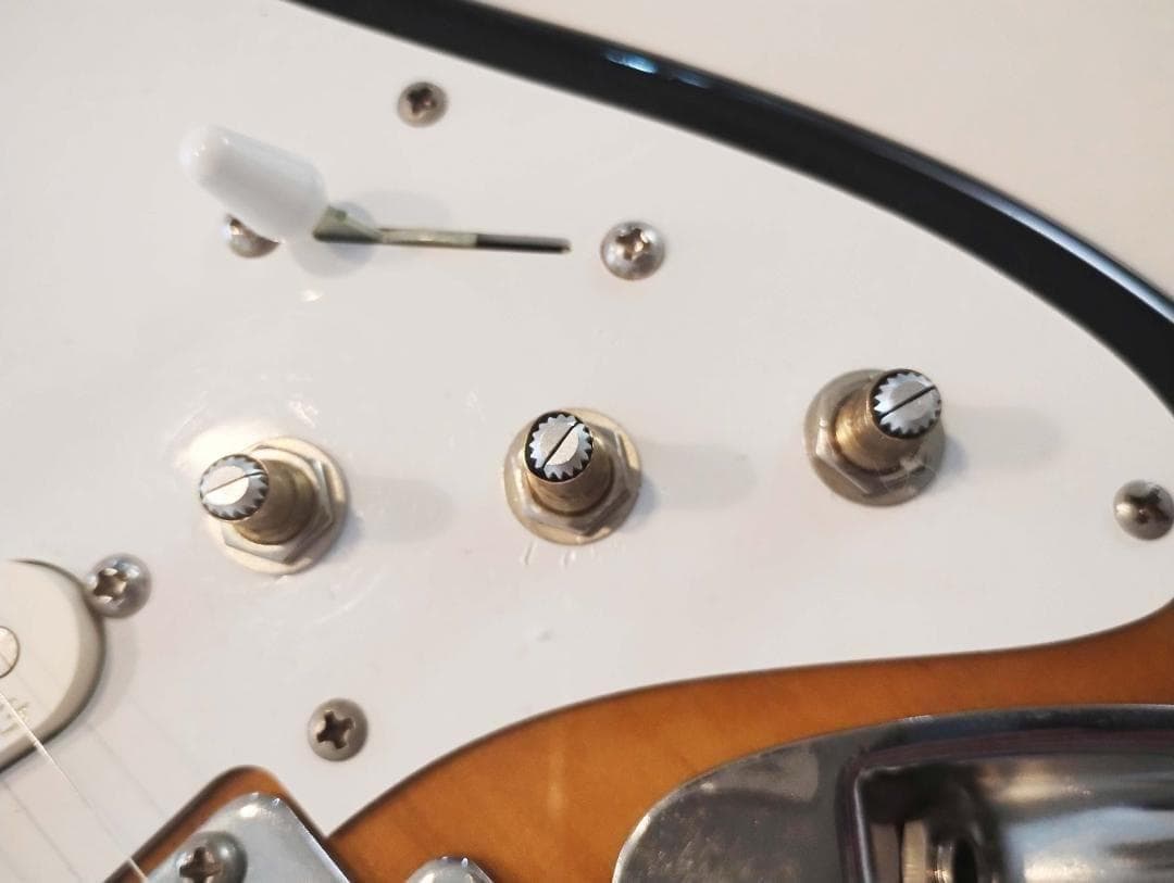 【美品】Fender ストラトキャスター【コンパクトボディ】