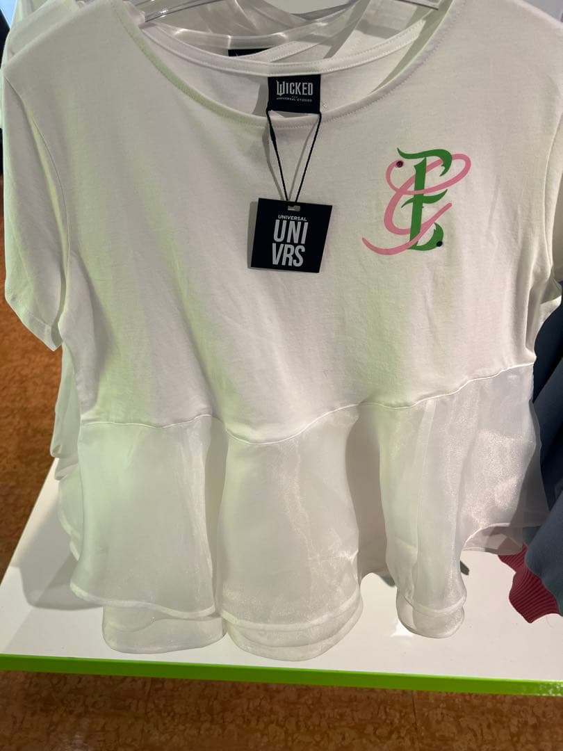 USJ 限定　ウィキッド　Tシャツ　Lサイズ