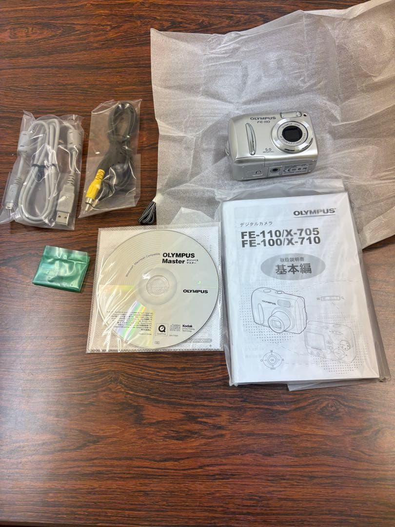 OLYMPUS FE-110 コンパクトデジタルカメラ