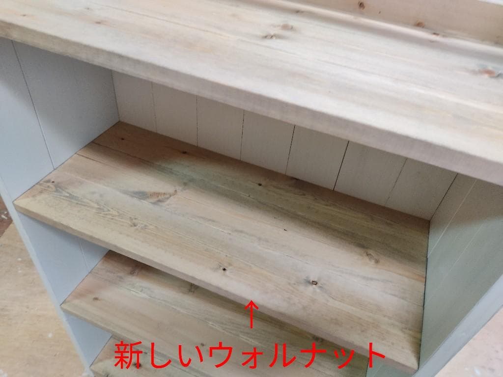 サイズ、デザインオーダー可！２扉4段キャビネット●無垢材シャビーホワイト受注製作