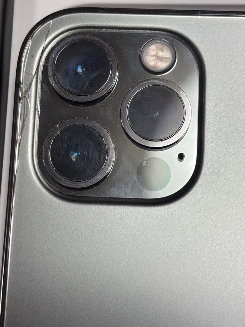 iPhone12pro 本体