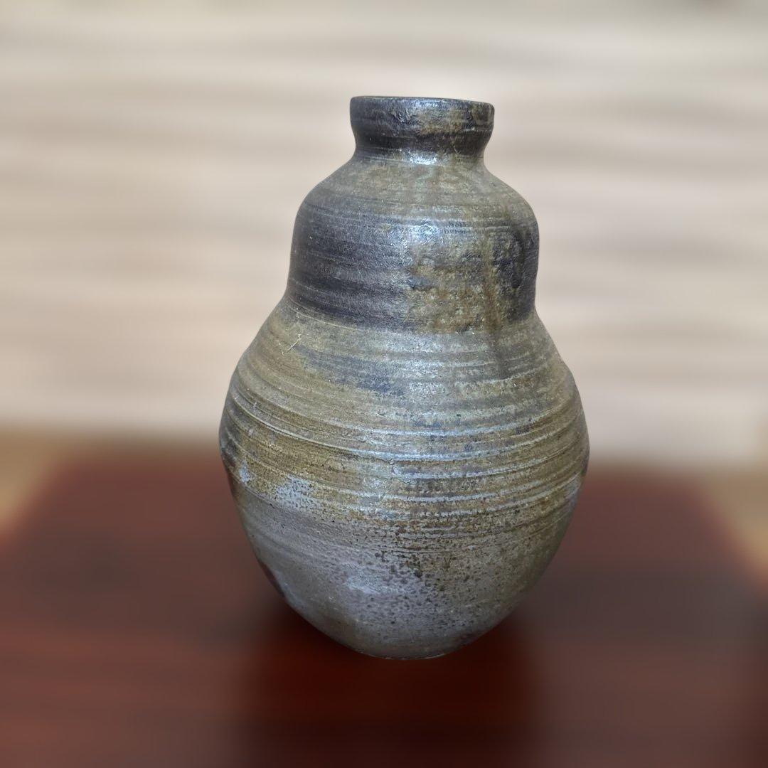 備前焼壺　小橋赤心作　高さ約26cm