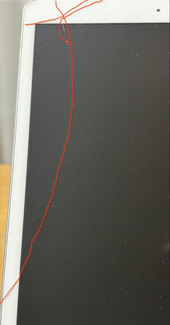 iPad (第8世代) 128GB Wi-Fi シルバー　A2270 画面割れ