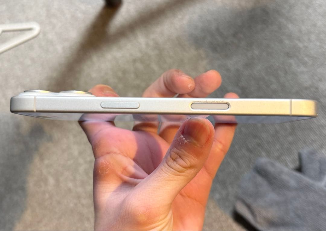 Apple iPhone 16ホワイト 128gb
