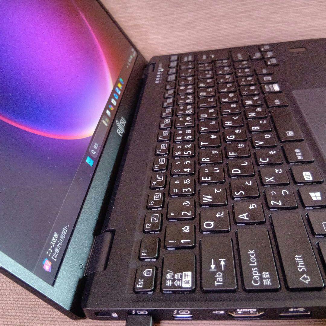 E④ 富士通　ＦＭＶＵ3901TDU　U9311/HW