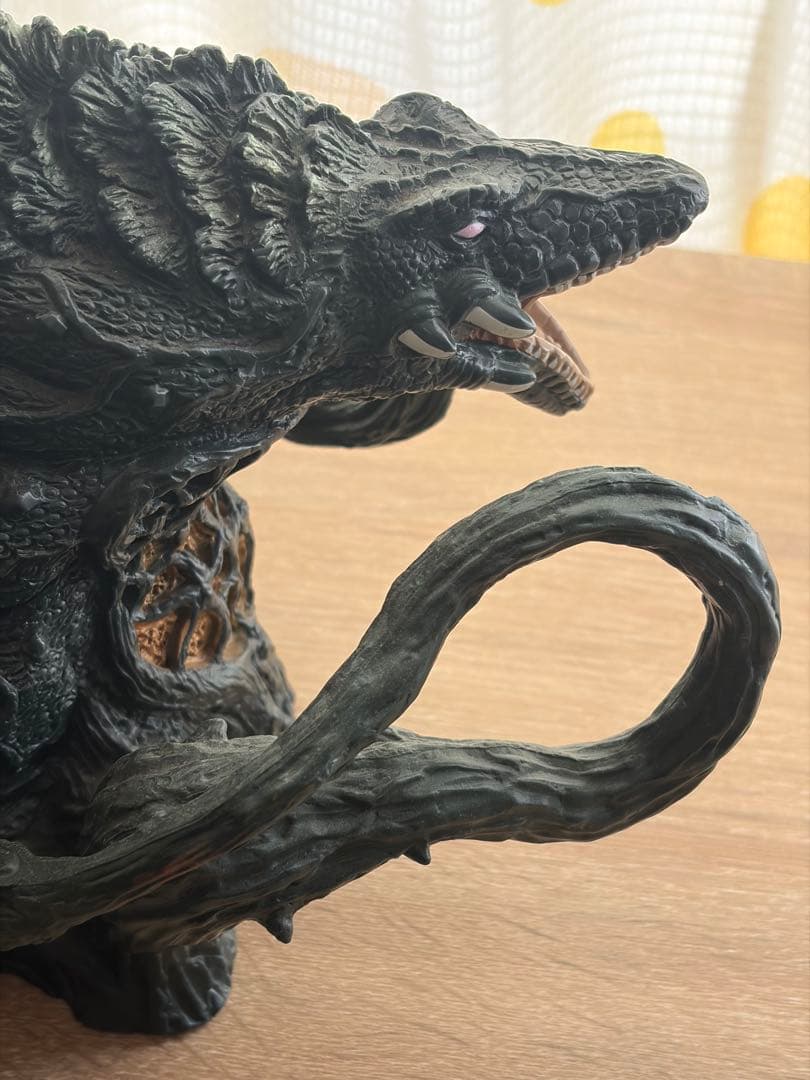 バンダイ ビオランテ ソフビ フィギュア ゴジラ GODZILLA