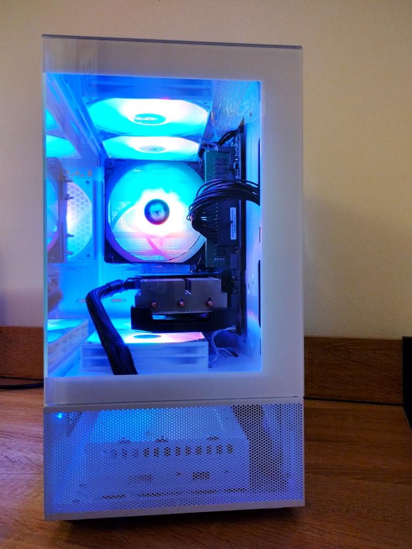 ゲーミングPC/Core i7 8700K/RX5600XT/メモリ32G