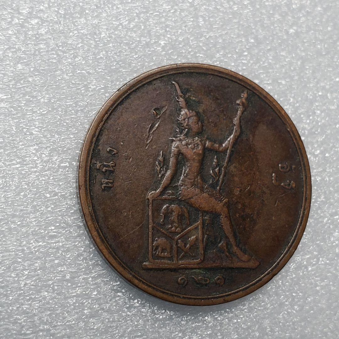 3992.　貴重　？　1902年　タイ　ラーマ5世　記念硬貨　王の横顔
