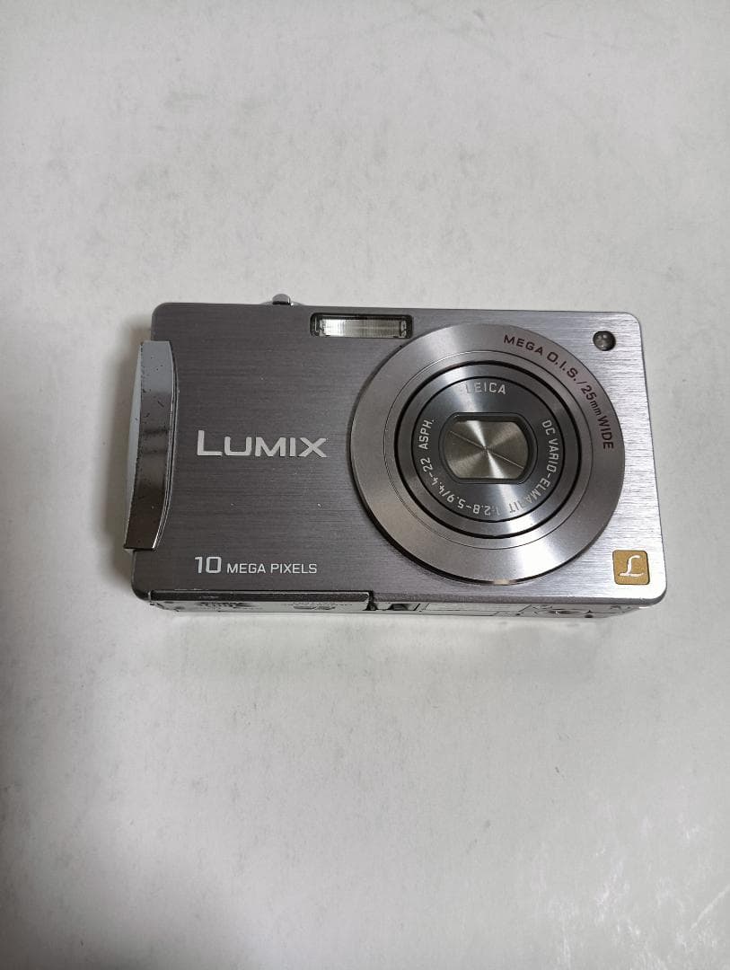 デジタルカメラ Panasonic LUMIX DMC-FX500