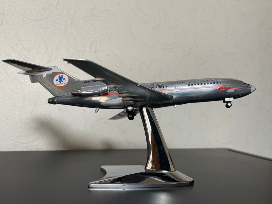 Boeing 727-100 旅客機　アメリカン航空