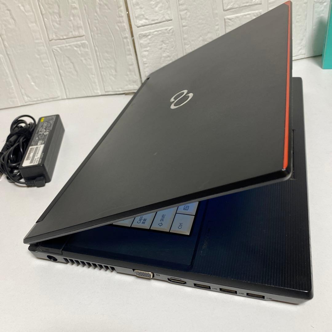 Windows11 オフィス2024年Core i5 SSD 256GB 富士通
