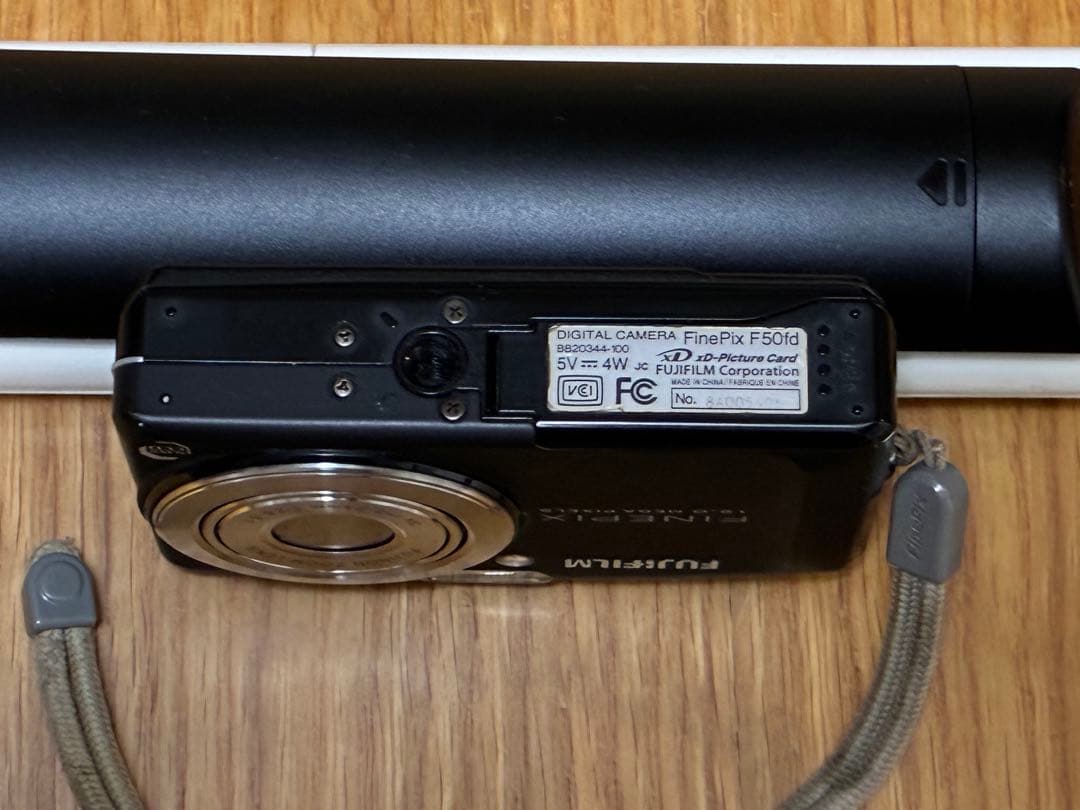 FUJIFILM　FinePix F50fd　通電未確認
