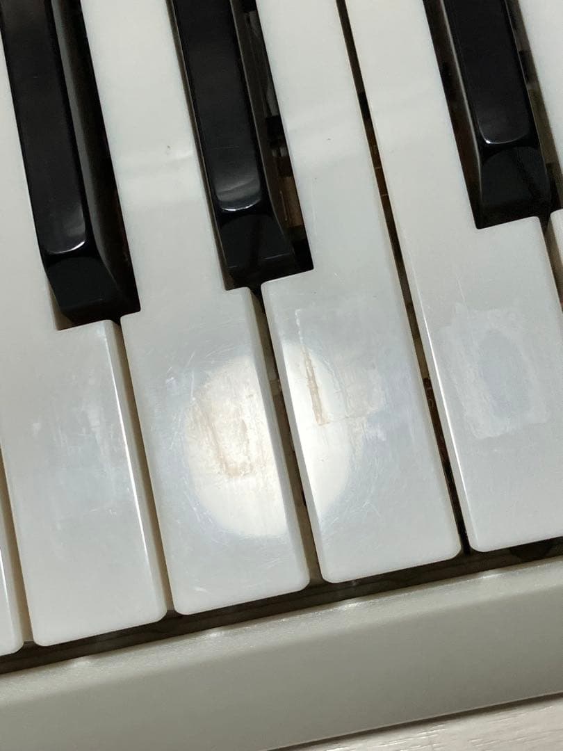 CASIO カシオ　キーボード　光ナビゲーション　LK-207