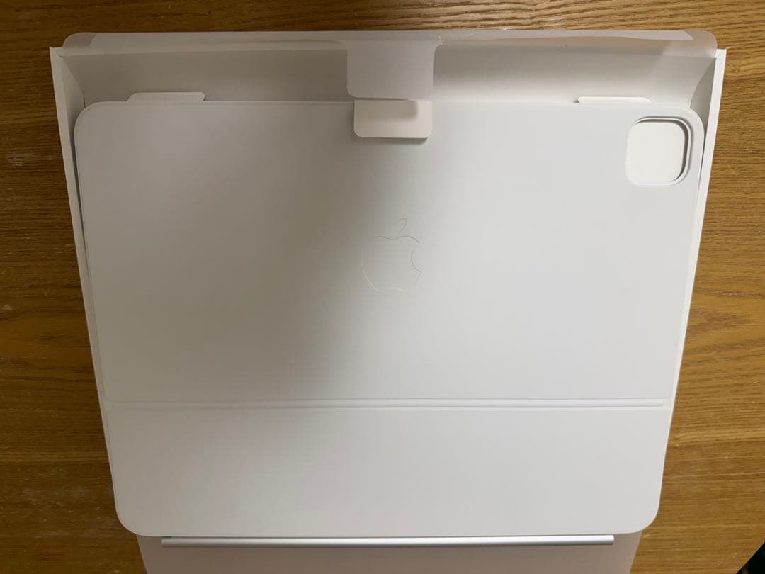 【美品】Magic Keyboard 13インチ（M4/M5）US配列-ホワイト
