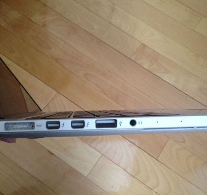 MacBook Pro 13インチ 250GB