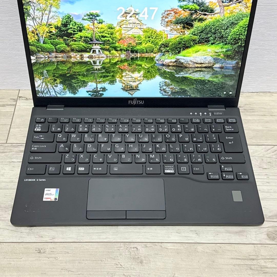 LIFEBOOK U9311/F 第11世代i5 8GB LTE対応 265GB