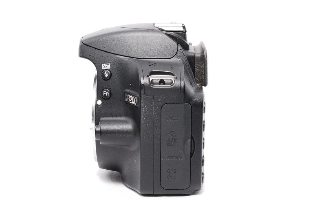 Nikon D3200◆ショット数少なめ◆すぐ使える◆一眼レフカメラ◆スマホ転送