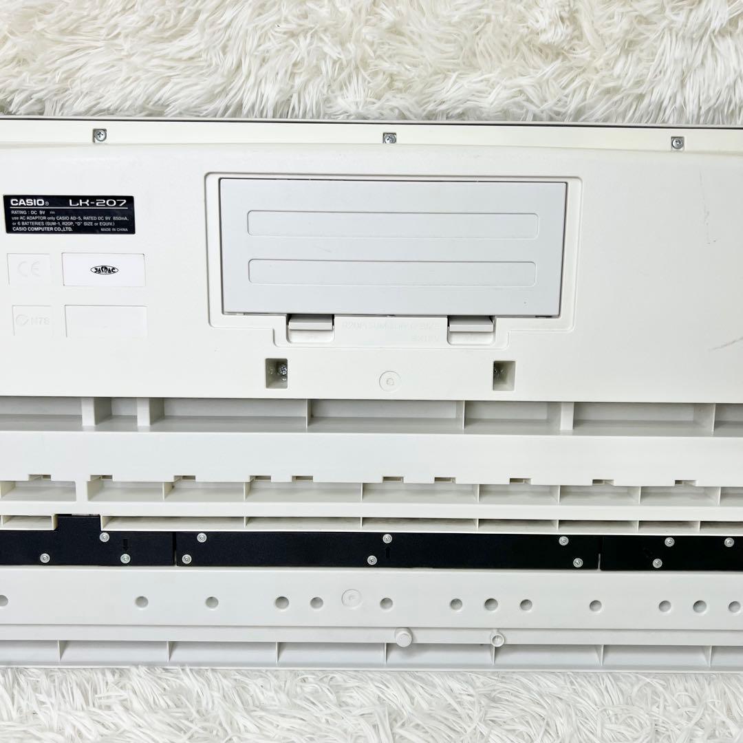 美品 CASIO LK-207 光ナビゲーション キーボード 電子ピアノ