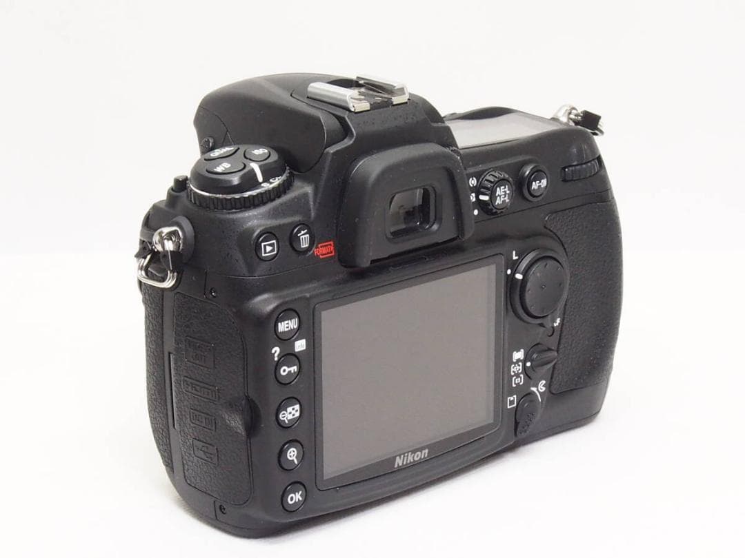 ■S数1152回■ Nikon D300 ボディ 《 使用感無し美品 良好