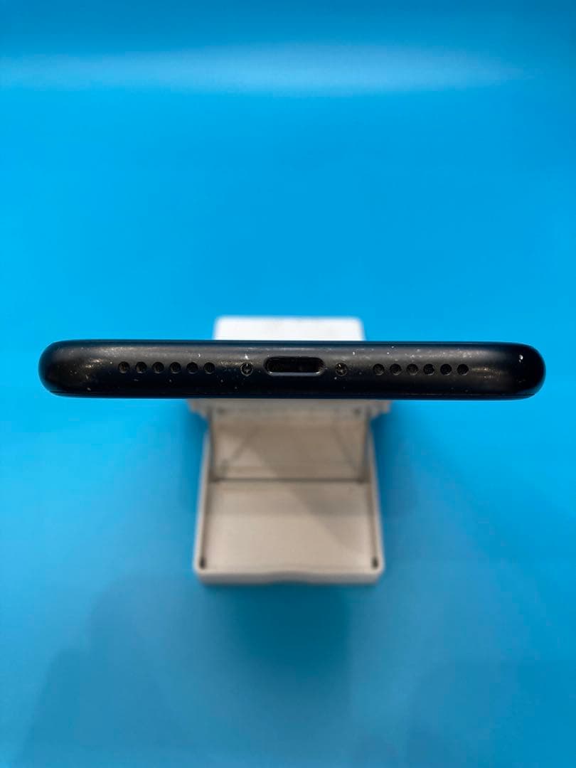 【1249】iPhone XR 64GB ブラック