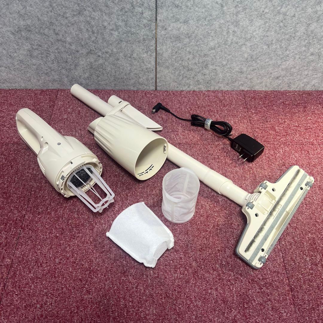 ［3315］マキタ　充電式クリーナー　モデルCL116D