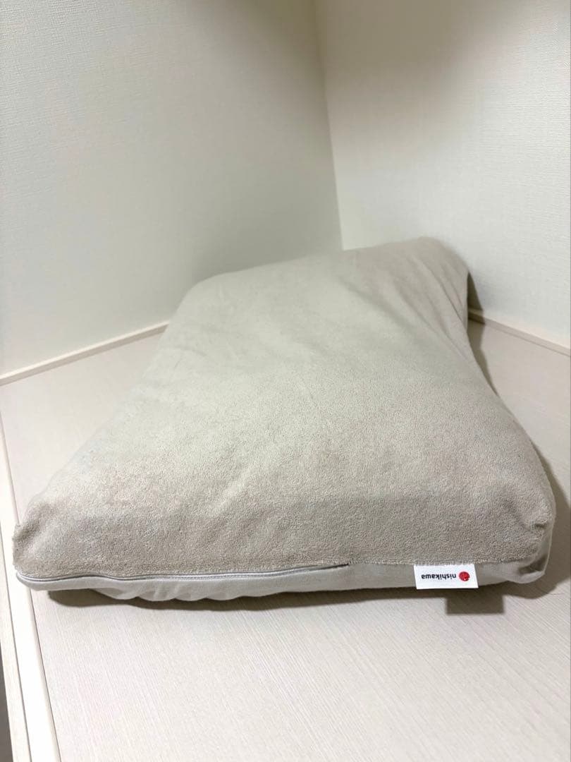 西川　ファインスムースピロー　新品