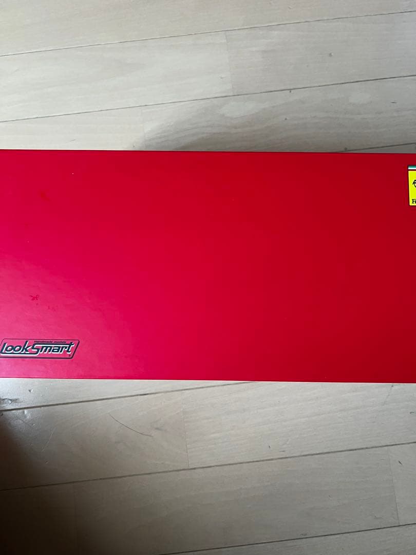 美品 1/18 ルックスマート ライコネン フェラーリ SF16-H 2016