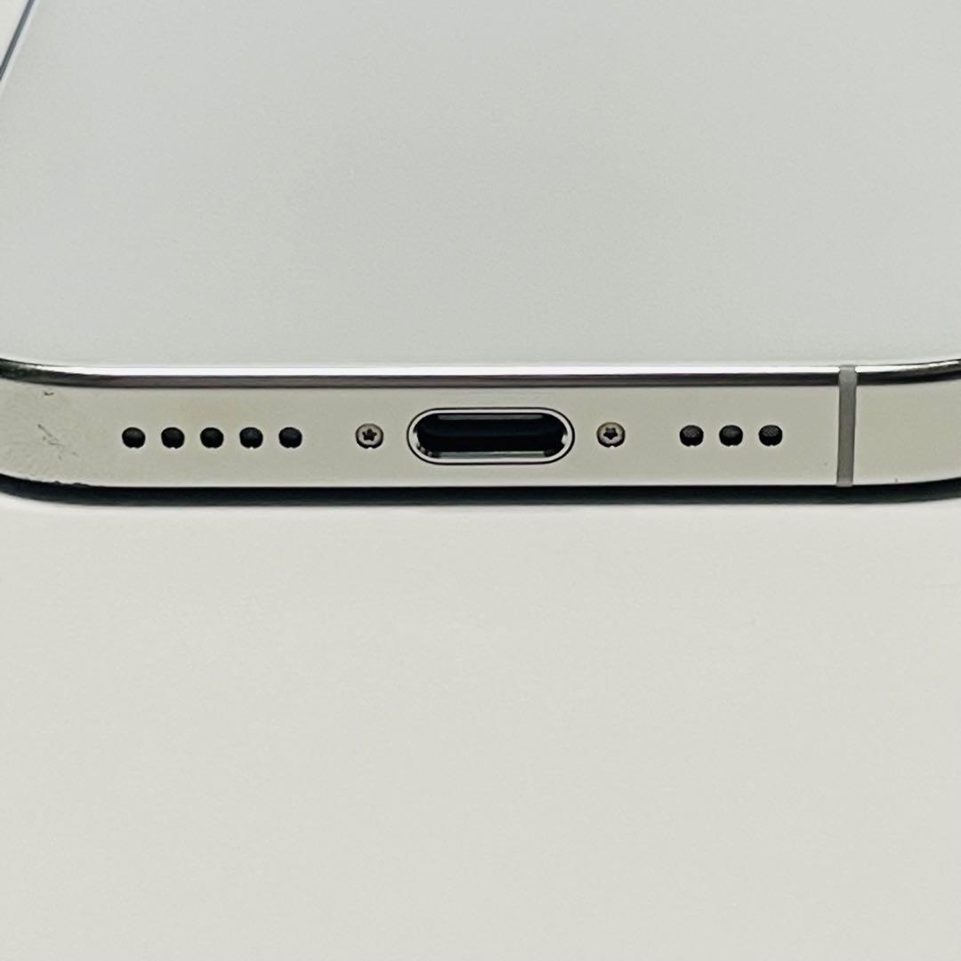 iPhone 16 Pro 128GB SIMフリー ホワイトチタニウム
