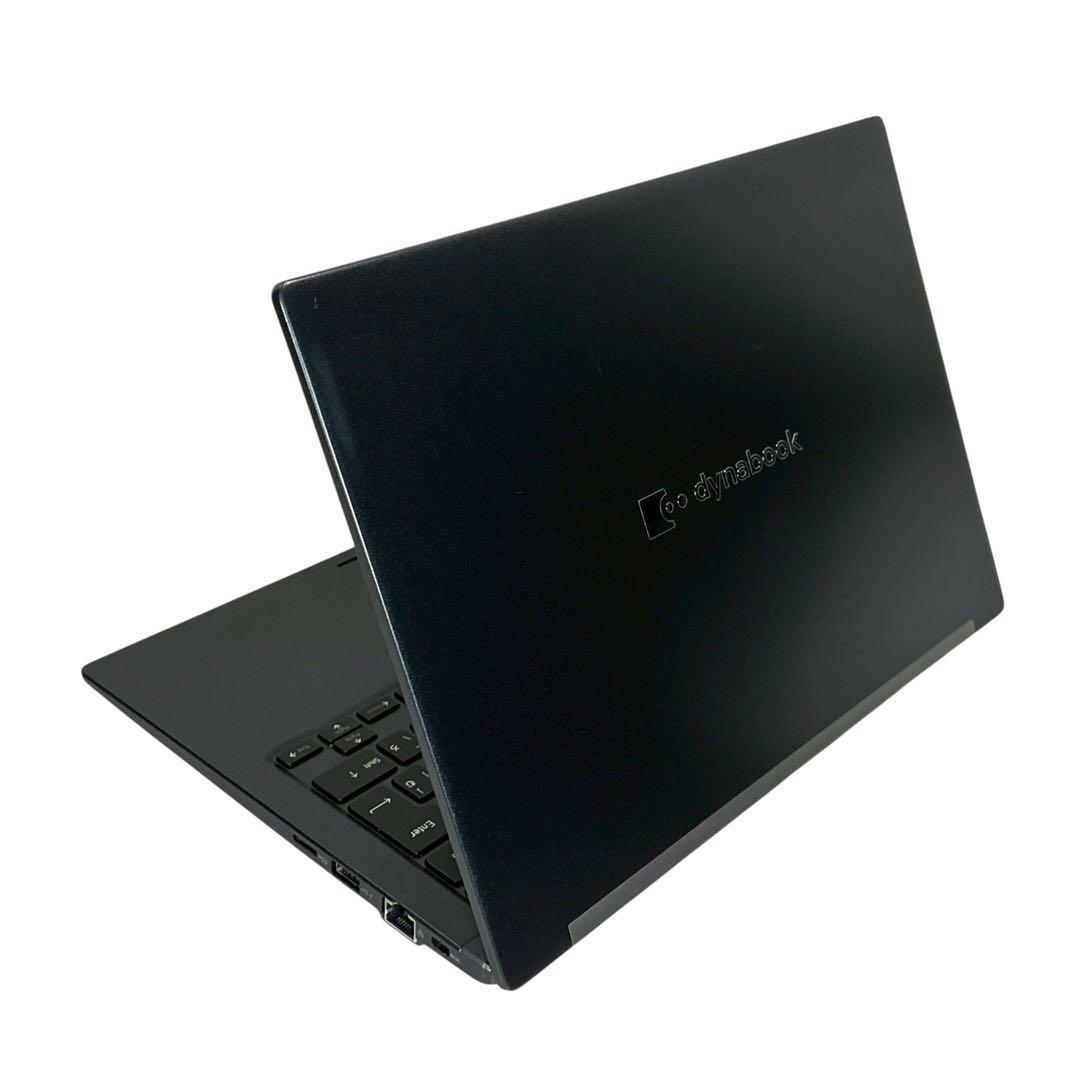 【美品】東芝　2022年製 16GB SSD256GB ノートパソコン 824