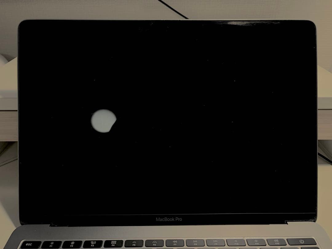 MacBook Pro 13インチ 2017 / 8GB / 256GB