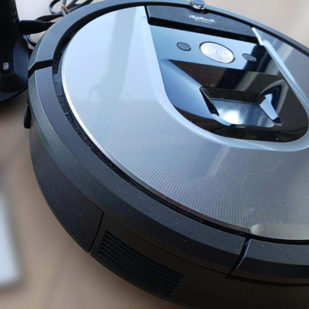美品　Roomba960 ロボット掃除機本体 充電ドック付き
