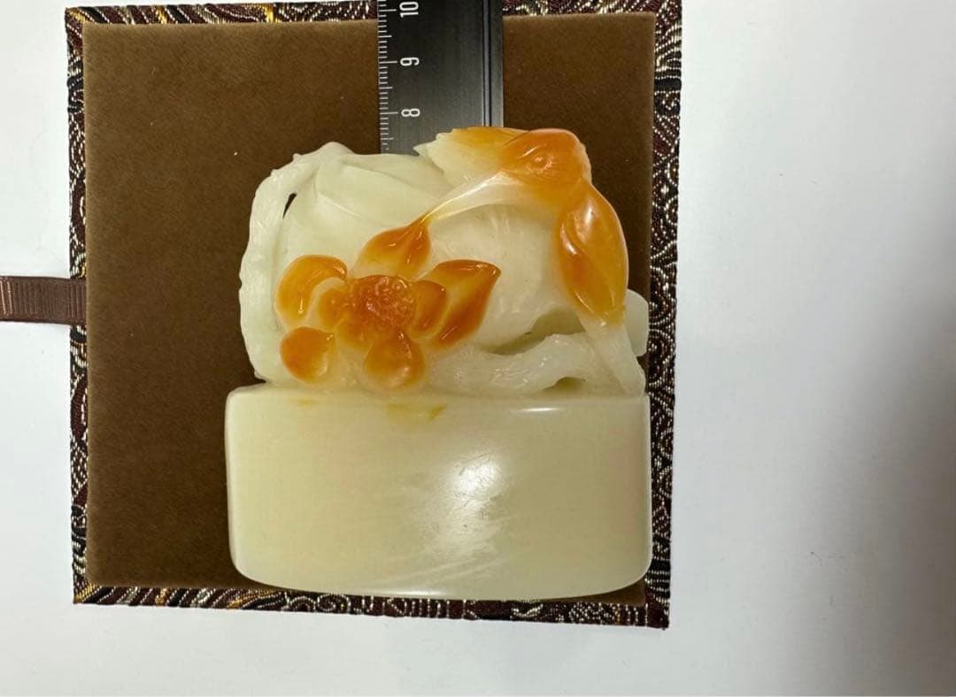 【花鳥】 蓮花　鳥　大材　美品　高級印材　篆刻　印石　寿山石 芙蓉 ヒビ箱付き