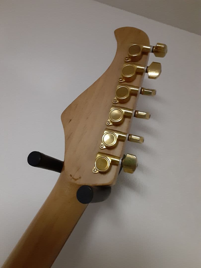メルカリ便　anboy アンボイ　エレキギター　弦新品　ソフトケース付き