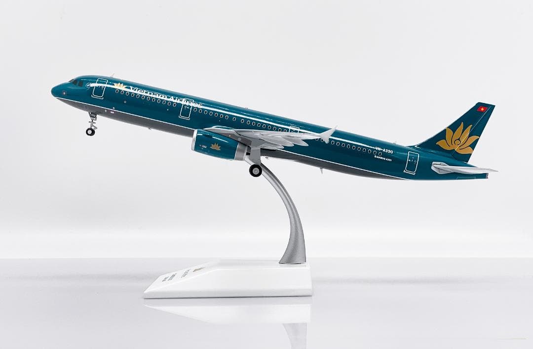 ベトナム航空 A321 VN-A390 1/200
