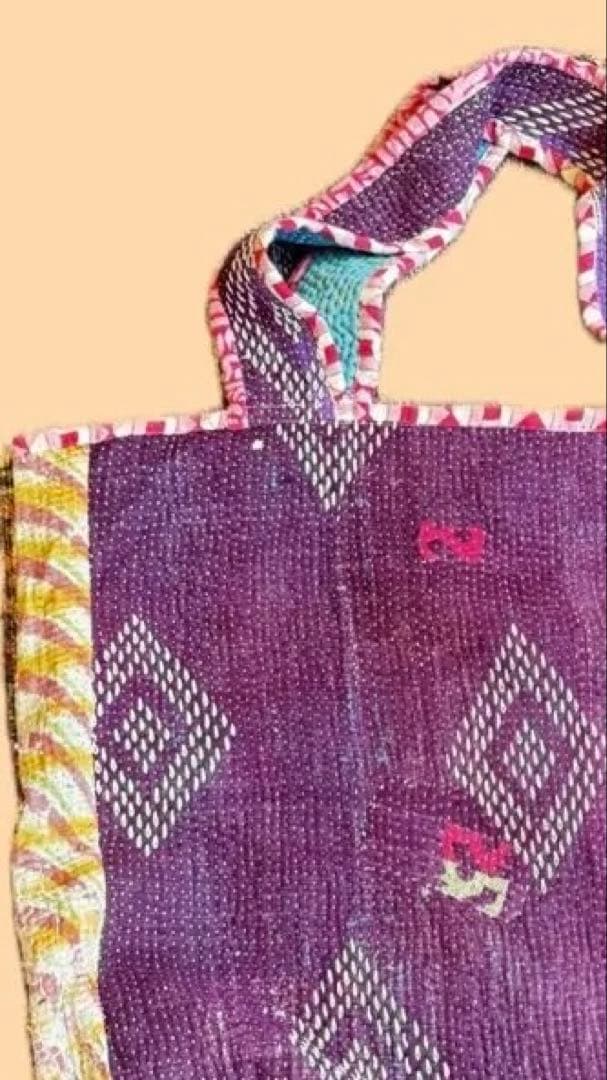 破格！持ち手もしっかり！Kantha カンタ　リバーシブル　ビッグ　ラリーキルト