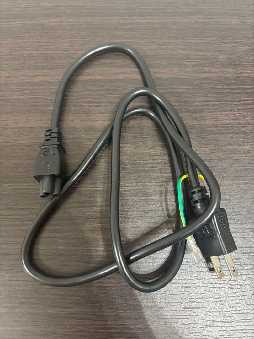 【未使用に近い】NOMVDIC L500 3色レーザープロジェクター