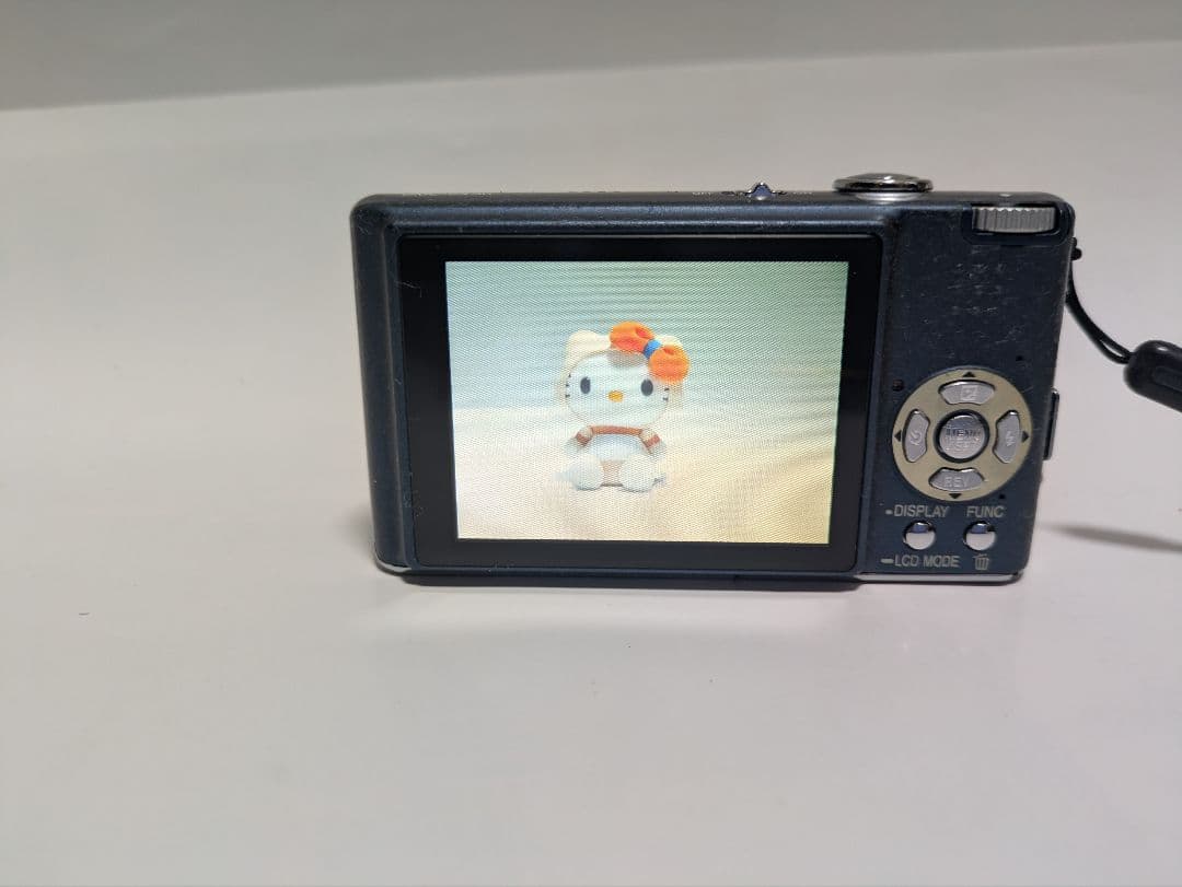 デジタルカメラ Panasonic LUMIX DMC-FX30