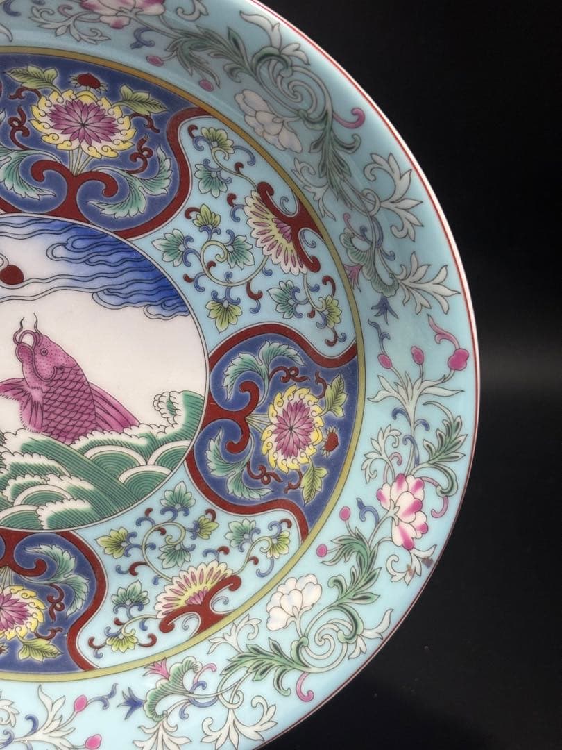 中国　手描き装飾の陶磁器皿