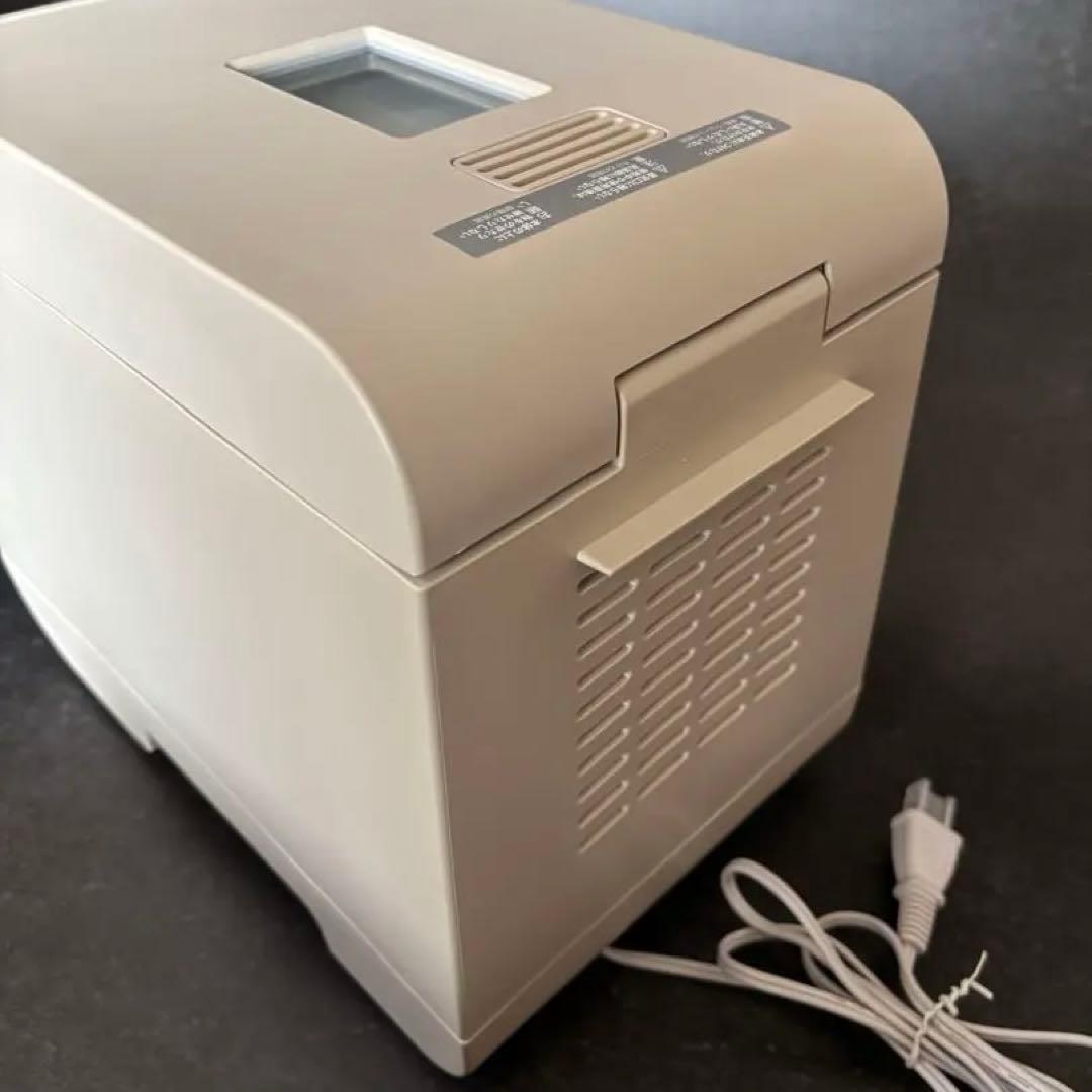 すぐ送れます❣️ レコルト　ホームベーカリー　ベージュ　RBK-1 通電確認済み