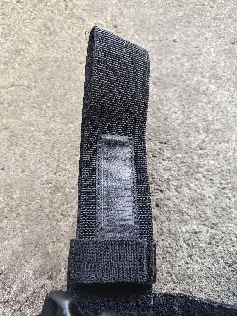 BLACKHAWK レッグホルスター　特殊部隊　アメリカ軍 初期アフ